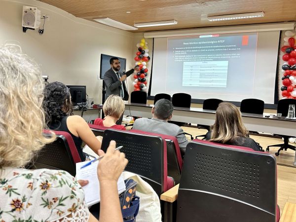 Câncer relacionado ao trabalho é tema de capacitação promovida pelo MPT PA-AP