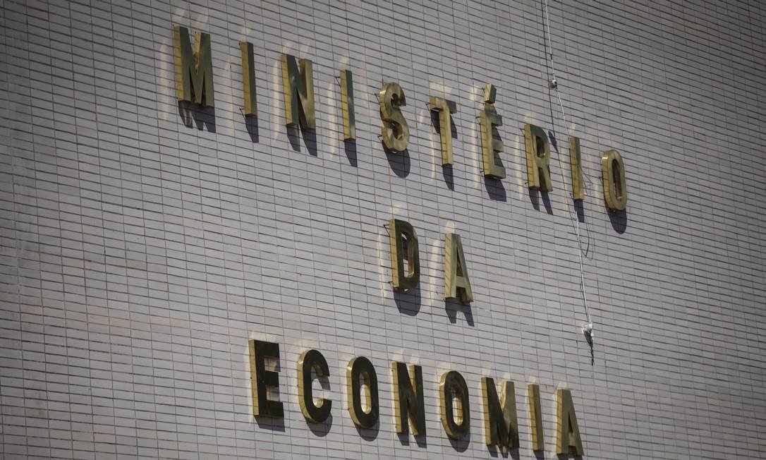 Ministério da Economia emite ofício orientando trabalhadores e empregadores